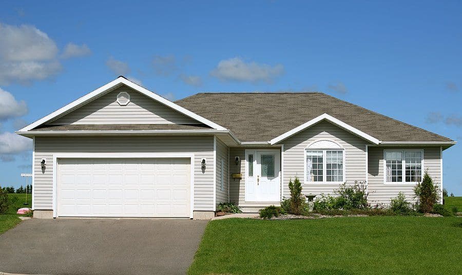 Blog post Comprehensive Guide to Garage Door Repairs in Central Florida image